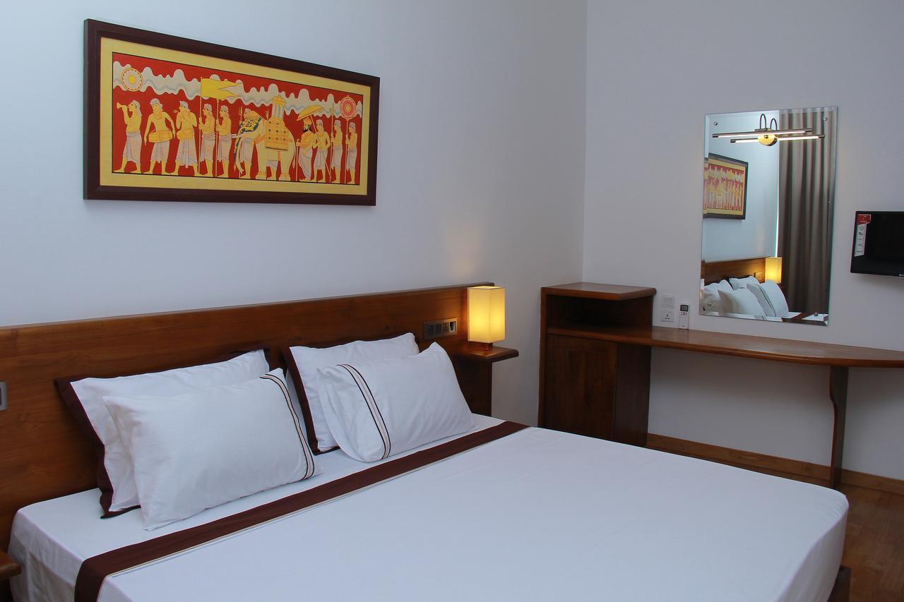 Arena Hotel Beruwala Eksteriør bilde